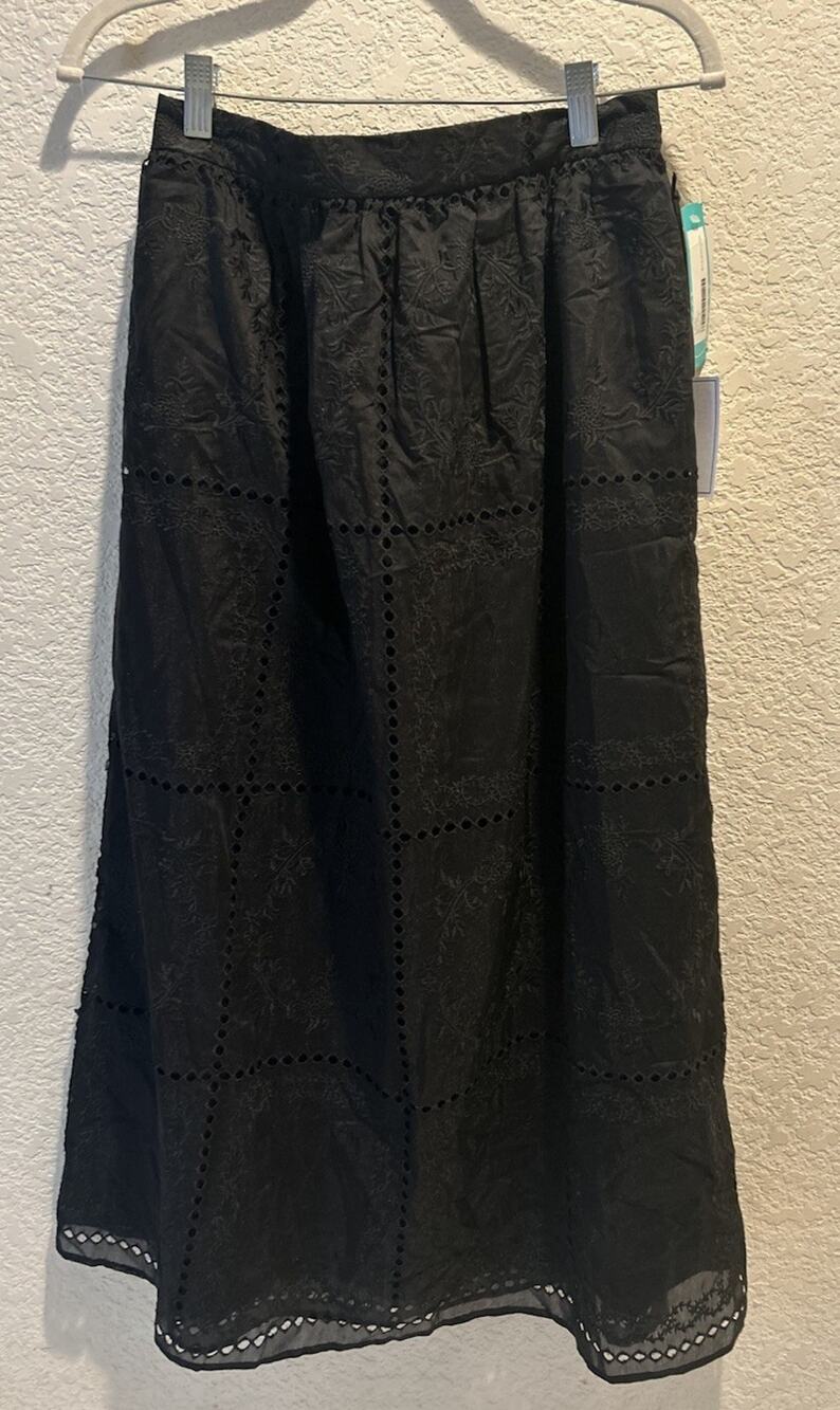 1. State Black Floral Embrodiered Cotton Midi Skirt Size S NWT